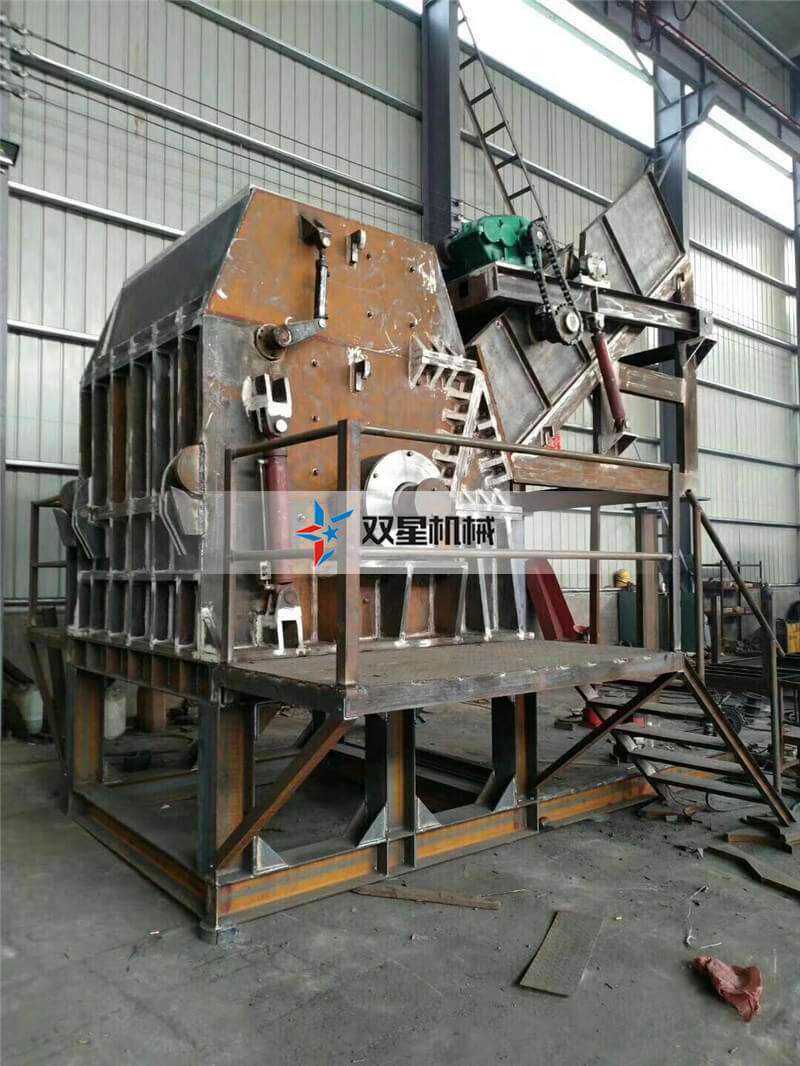 皓星<a href='http://m.thwlps.com.cn/' target='_blank'><span>金屬粉碎機</span></a>現(xiàn)場實拍