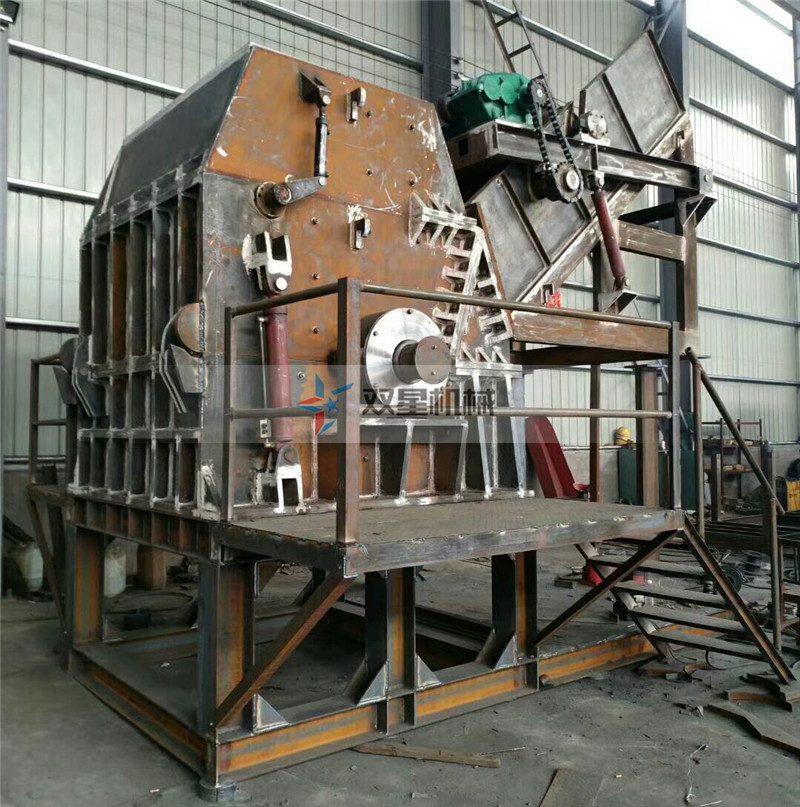 未噴漆廢鐵粉碎機(jī)