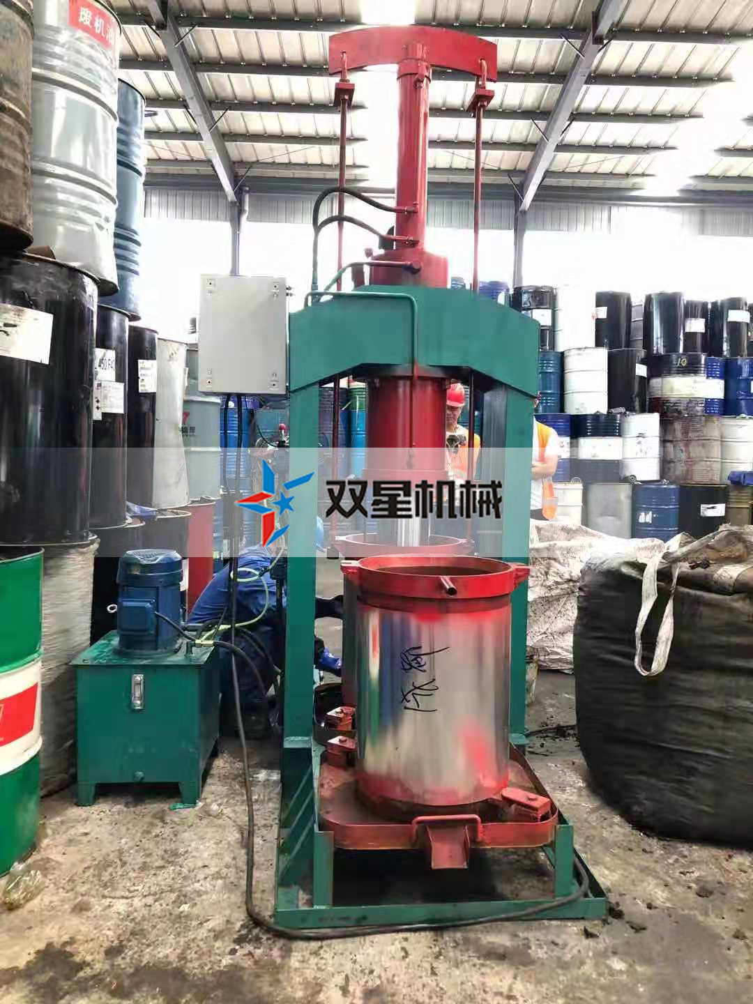 機(jī)油濾芯粉碎機(jī)多少錢(qián)？