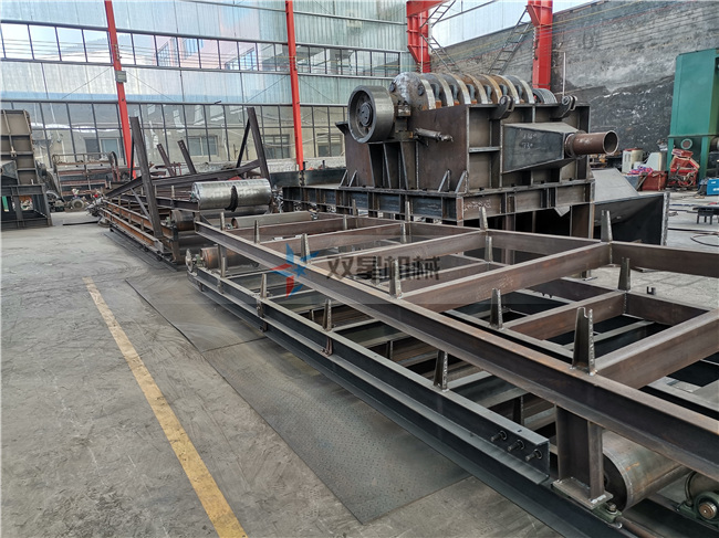 金屬粉碎機(jī)生產(chǎn)現(xiàn)場(chǎng)