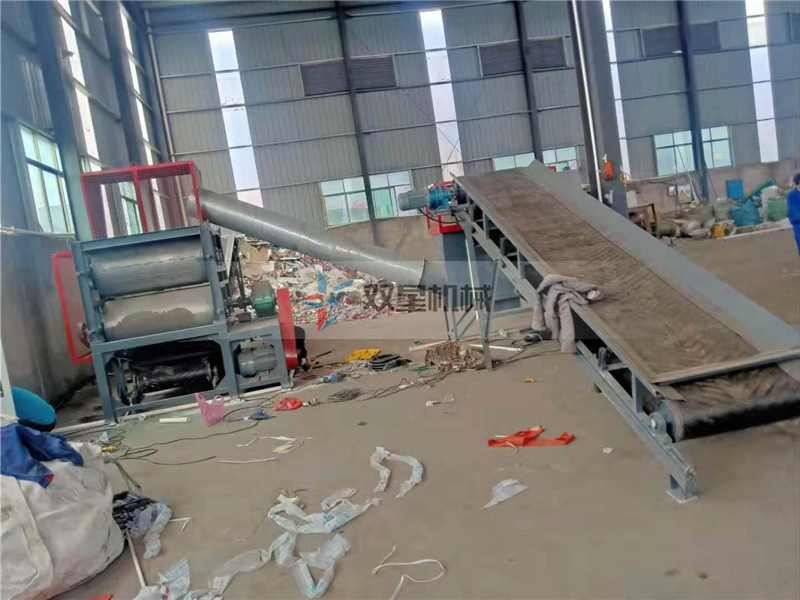 易拉罐壓扁機(jī)|易拉罐擠扁機(jī)|易拉罐壓平機(jī)