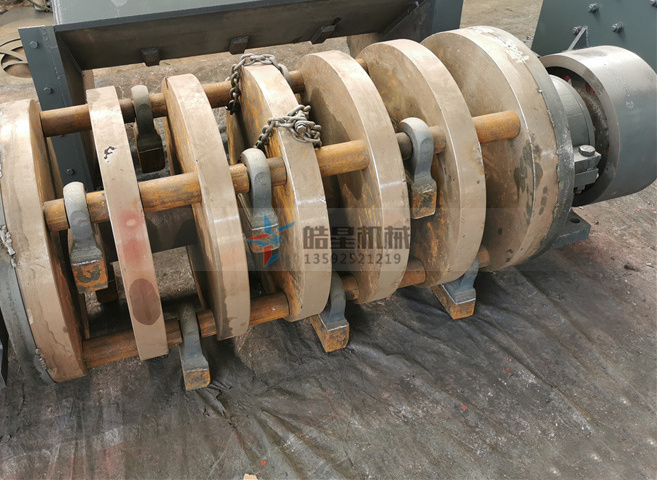 金屬破碎機<a href='http://m.thwlps.com.cn/case/501.html' target='_blank'><span>錘頭</span></a>