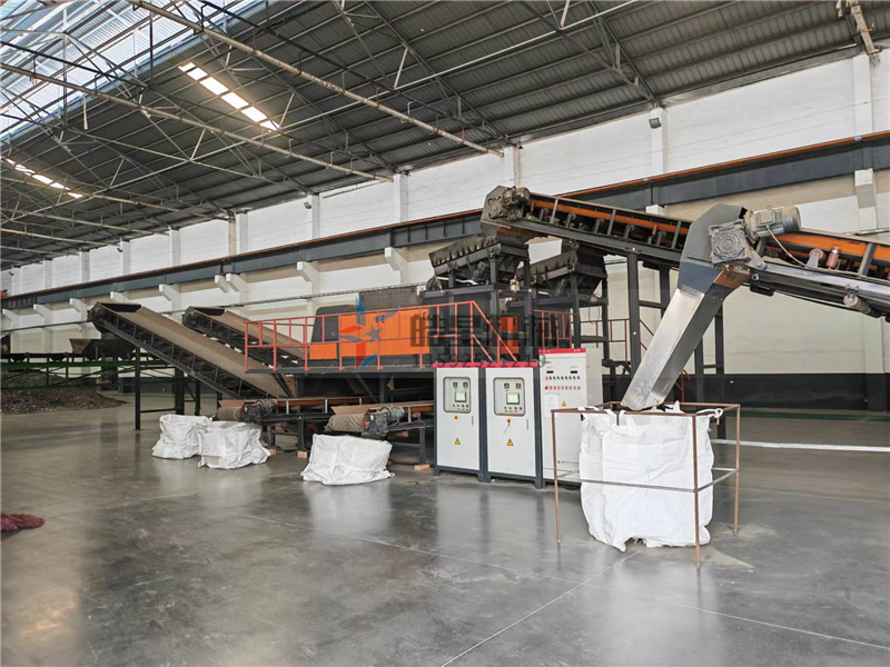 廢鋼破碎機生產(chǎn)線多少錢？一天能打多少方？