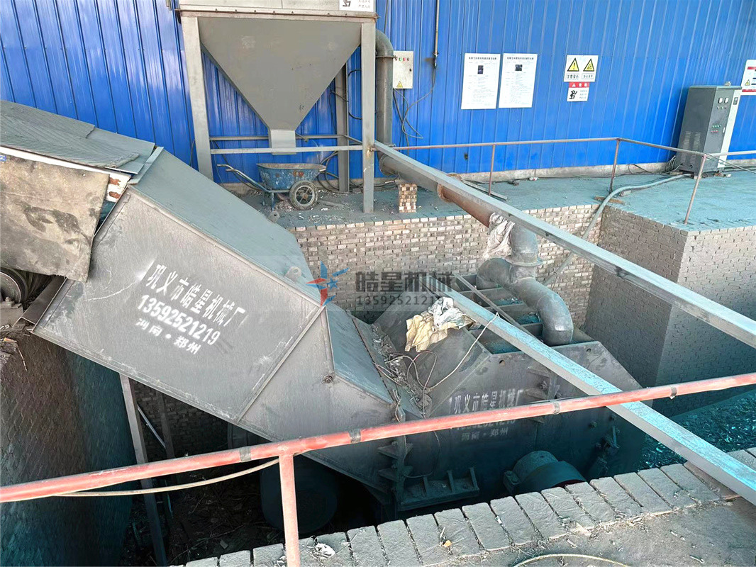 <a href='http://m.thwlps.com.cn/' target='_blank'><span>金屬粉碎機(jī)</span></a>